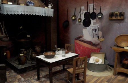 Hogar o cocina de una casa del s.XVII La Hiruela